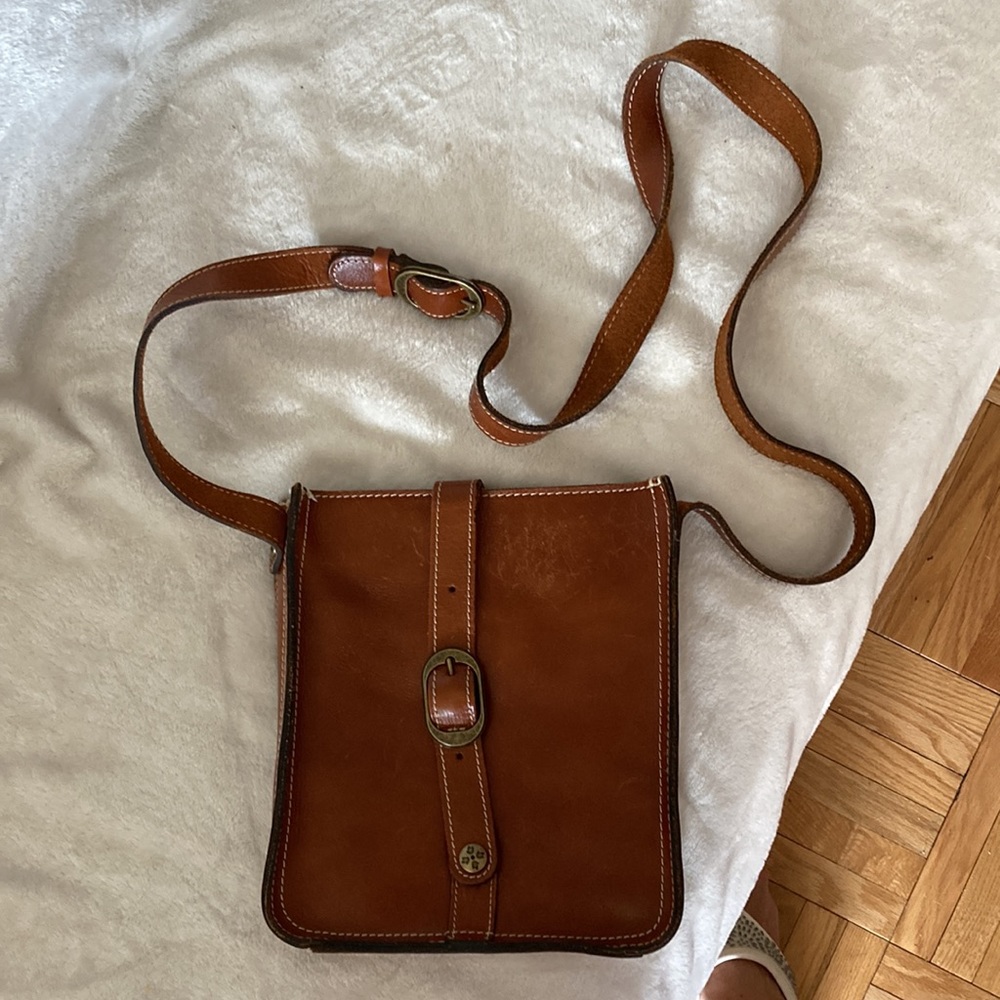 Patricia Nash Cross body bag